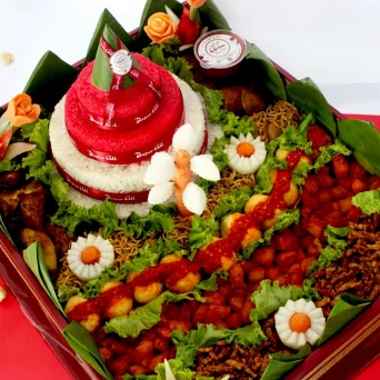 Hantaran Tumpeng Merah Putih
